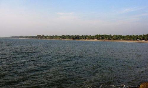 Shipbuilding-in-Beypore-bg1