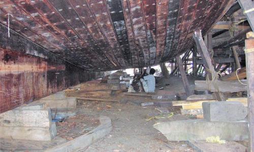 Shipbuilding-in-Beypore-bg10