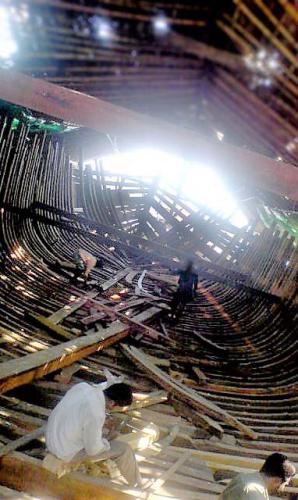 Shipbuilding-in-Beypore-bg12