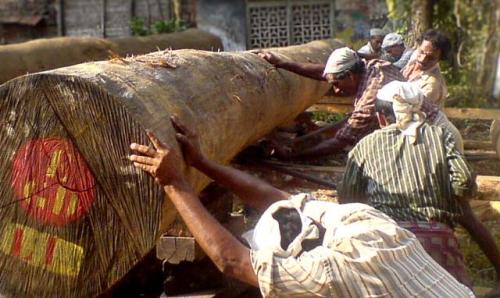 Shipbuilding-in-Beypore-bg3